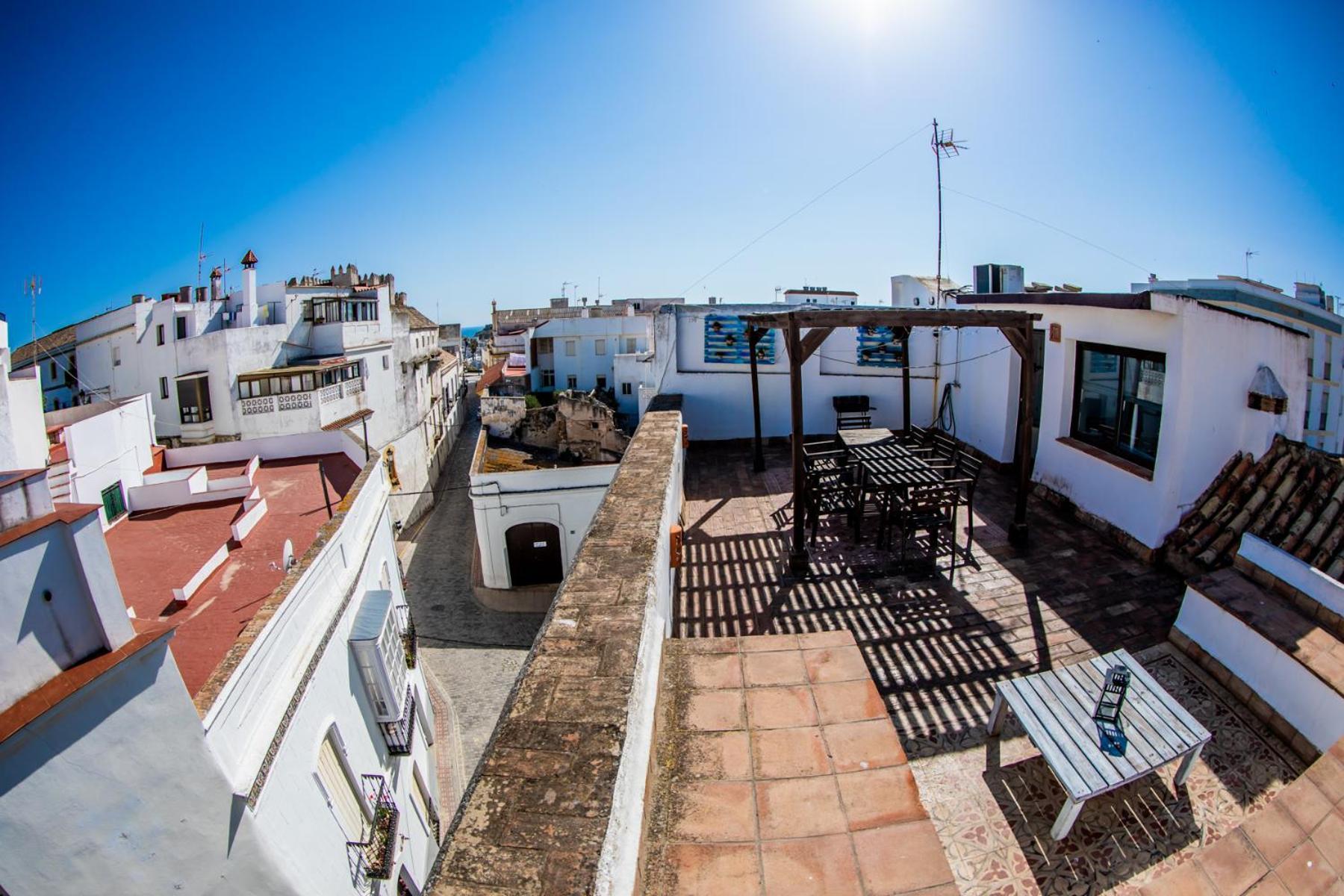 Edificio Reformado Con 2 Pisos En Tarifa Centroアパートメント エクステリア 写真